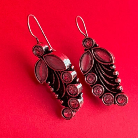 Black Leaf Filigree Drop Dangle Earrings